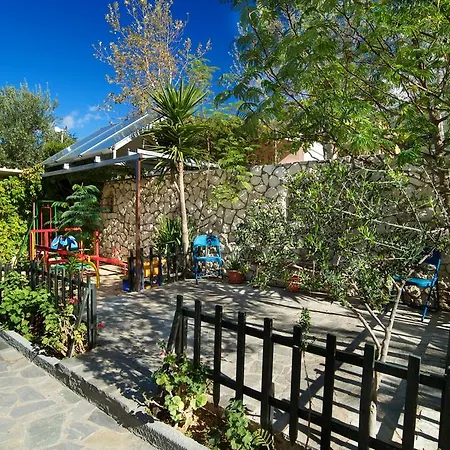 Nostos Apartahotel