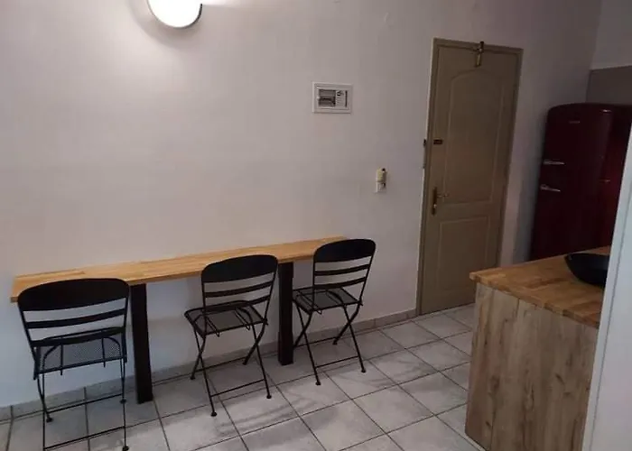 Nostos Apartahotel 4*