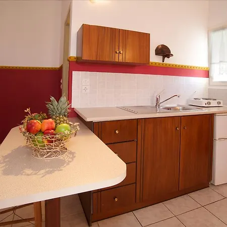 Nostos Aparthotel