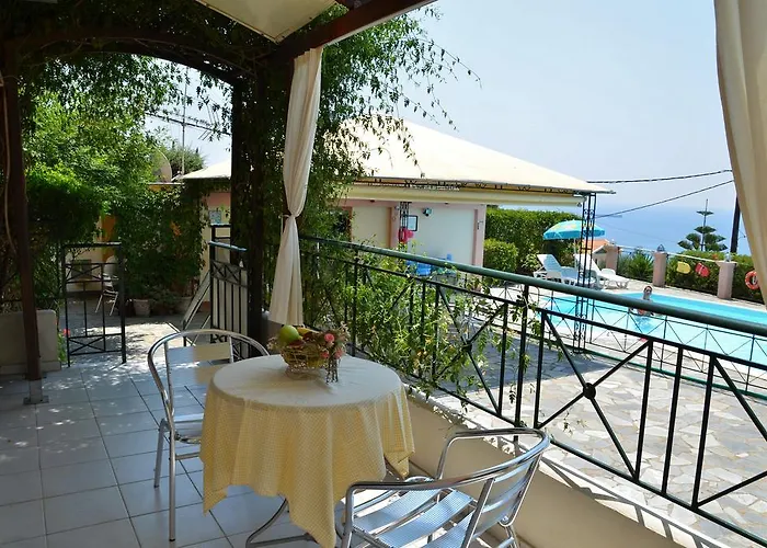 诺斯托斯公寓式酒店 莫斯塔